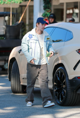 13.12 | Chegando ao Beverly Glen Deli, em Los Angeles