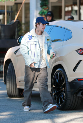 13.12 | Chegando ao Beverly Glen Deli, em Los Angeles