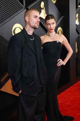 01.02 | Justin Bieber e Hailey Bieber no redcarpet da 68ª edição do Grammy Awards em Los Angeles