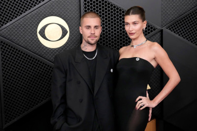 01.02 | Justin Bieber e Hailey Bieber no redcarpet da 68ª edição do Grammy Awards em Los Angeles