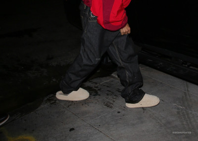 30.09 | Justin Bieber chegando à igreja em Beverly Hills, CA.