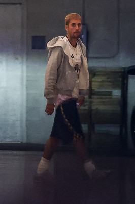 30.09 | Justin Bieber a caminho do spa em Los Angeles