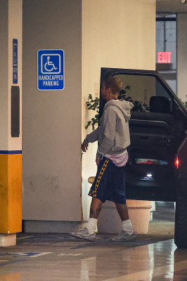 30.09 | Justin Bieber a caminho do spa em Los Angeles