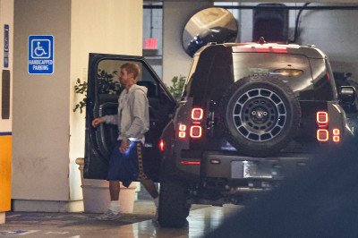 30.09 | Justin Bieber a caminho do spa em Los Angeles