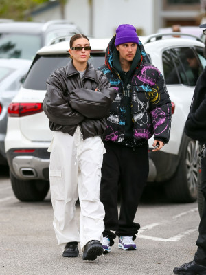 15.01 | Aparição de Justin e Hailey Bieber em Los Angeles, Califórnia