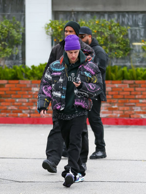 15.01 | Aparição de Justin e Hailey Bieber em Los Angeles, Califórnia