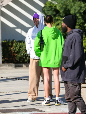 19.01 | Aparição de Justin e Hailey Bieber em Los Angeles, Califórnia