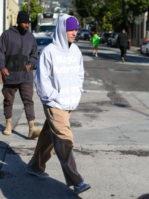 19.01 | Aparição de Justin e Hailey Bieber em Los Angeles, Califórnia