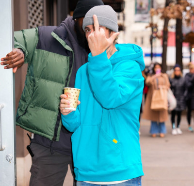 22.01 | Aparição de Justin e Hailey Bieber em Nova York