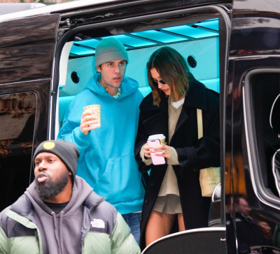 22.01 | Aparição de Justin e Hailey Bieber em Nova York
