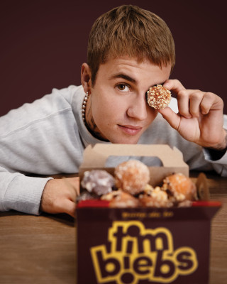 Timbiebs — Campanha para Tim Hortons