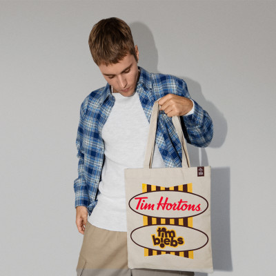 Timbiebs — Campanha para Tim Hortons