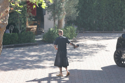 22.10 | Justin Bieber a caminho de um estúdio de gravação em Los Angeles.